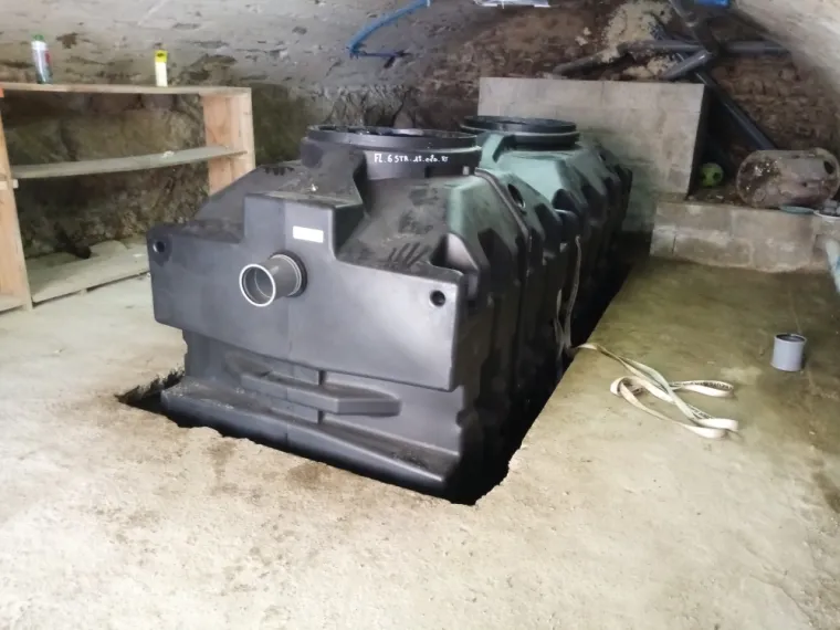 Installation d'un filtre compact dans une cave