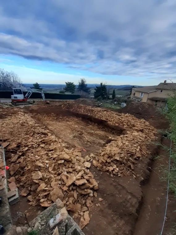 Terrassement en pleine rocaille!